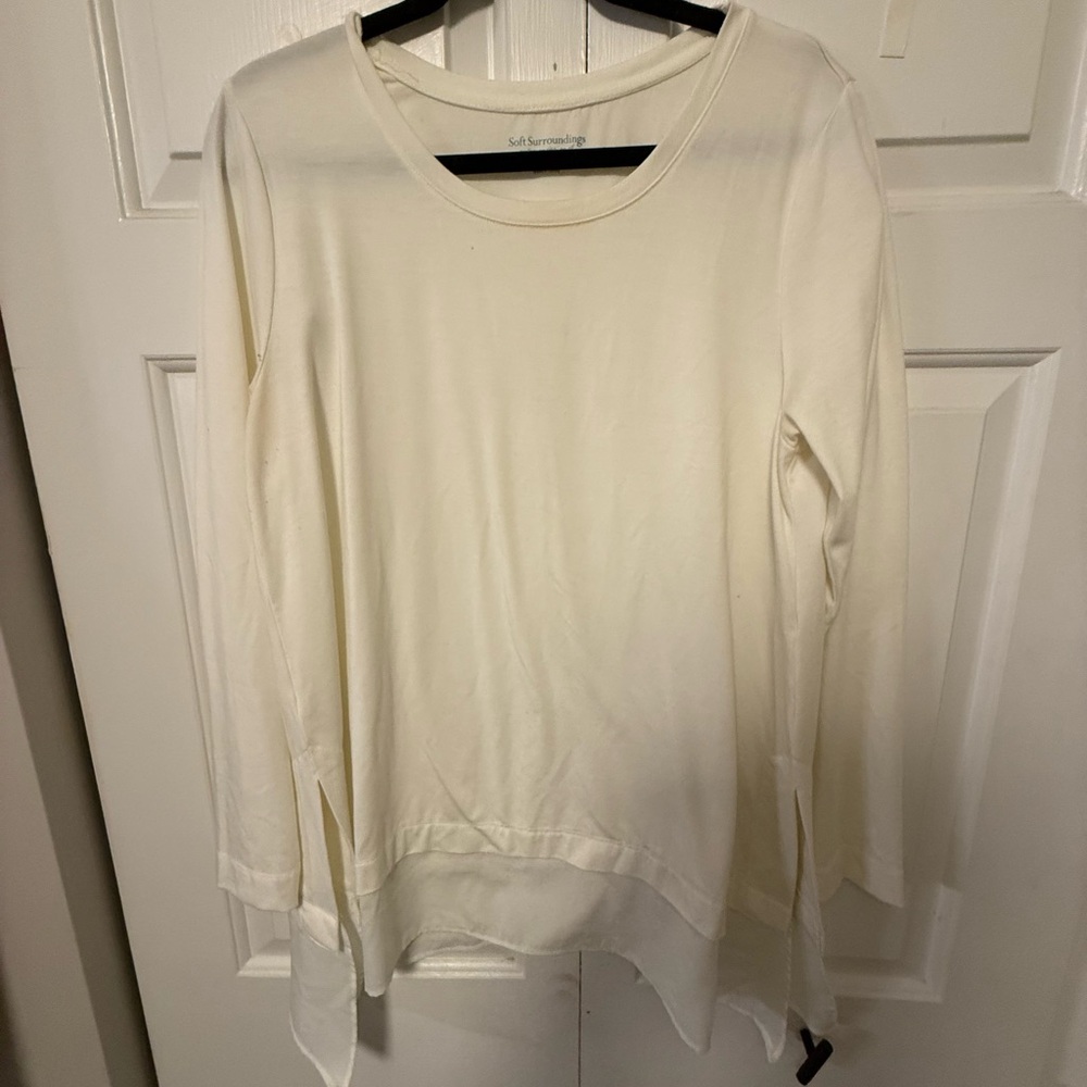 Soft Surroundings Ivory Long Sleeve Tee